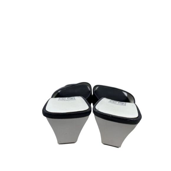 Vintage Ferragamo Wedge Heel - Picture 5 of 10